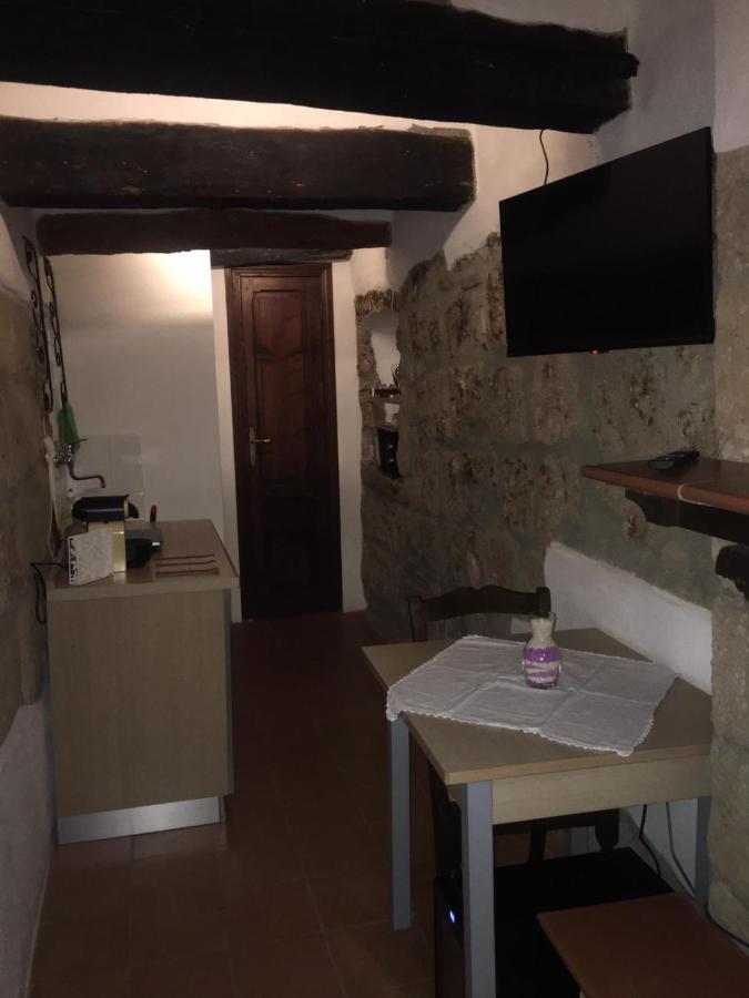 Il Nido Di Polly Appartement Pitigliano Buitenkant foto